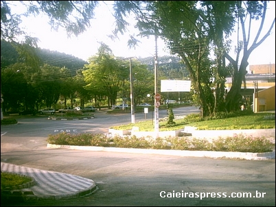 Av. Lourides Dell Porto